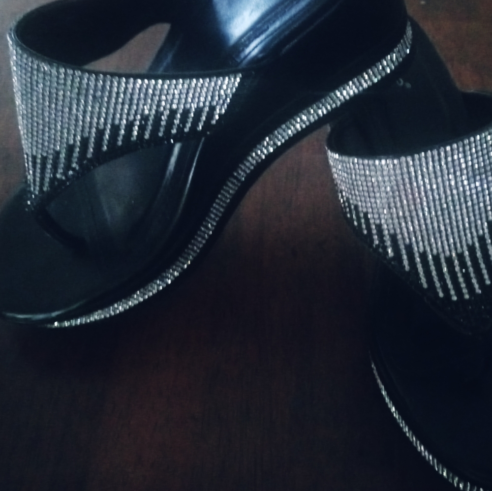 Nicole Sandals